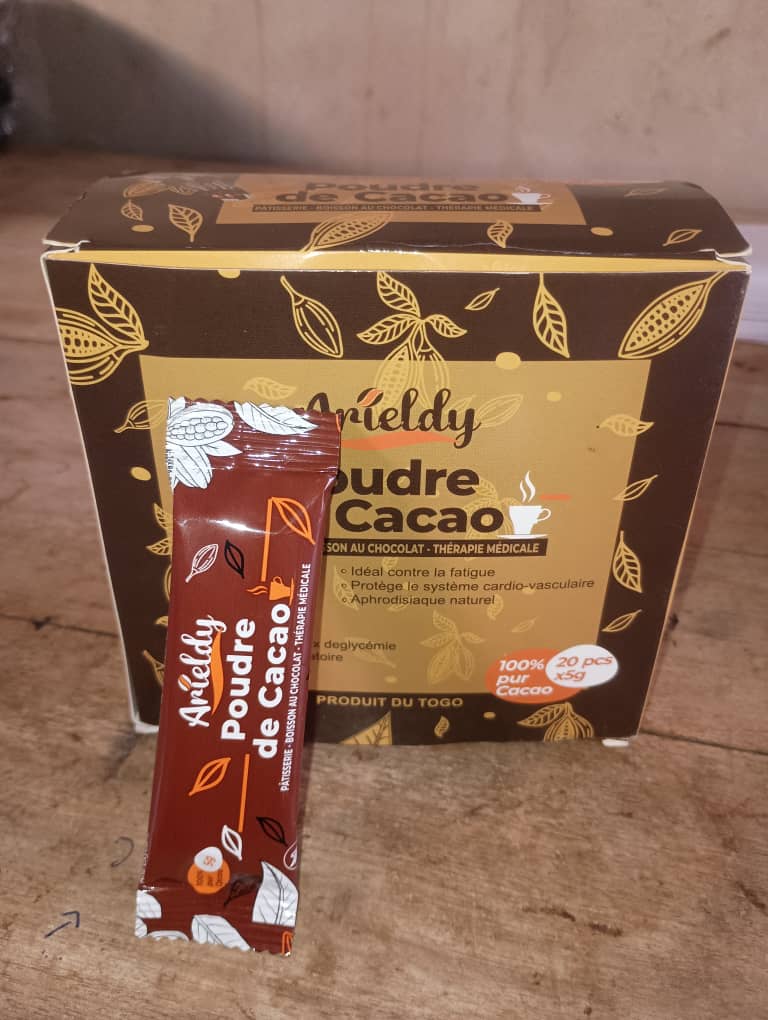 Poudre de cacao Arieldy en sticks individuels 5g – boîte dorée et marron